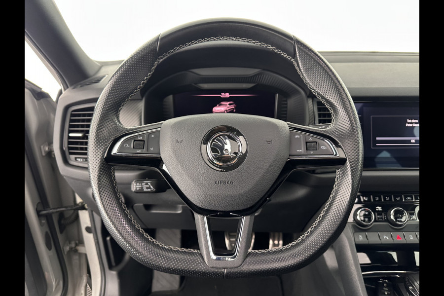 Škoda Kodiaq 1.5 TSI Sportline Business Aut. *PANO | LEATHER-ALCANTARA | FULL-LED | ADAPTIVE-CRUISE | BLIND-SPOT | MEMORY-PACK | CANTON-SOUND | CAMERA | KEYLESS | DIGI-COCKPIT | SPORT/HEATED-SEATS | DAB+ | AMBIENT-LIGHT | CARBON |
