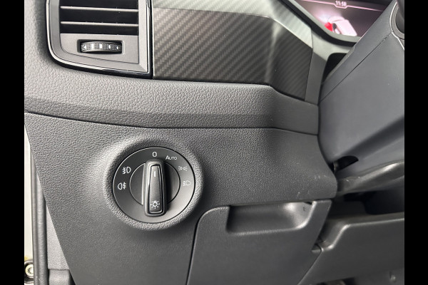 Škoda Kodiaq 1.5 TSI Sportline Business Aut. *PANO | LEATHER-ALCANTARA | FULL-LED | ADAPTIVE-CRUISE | BLIND-SPOT | MEMORY-PACK | CANTON-SOUND | CAMERA | KEYLESS | DIGI-COCKPIT | SPORT/HEATED-SEATS | DAB+ | AMBIENT-LIGHT | CARBON |