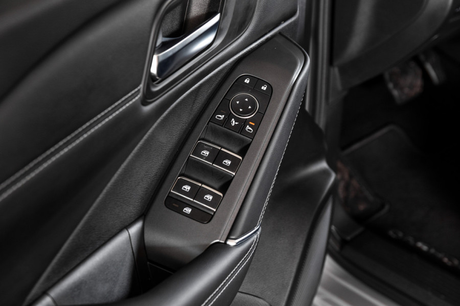 Nissan QASHQAI 1.3 MHEV 158 PK Xtronic N-Connecta - Automaat | Cold Pack | Dig. Cockpit | Adapt. Cruise | 360 Camera | PDC | NAV + App Connect | LM 18" | ECC | 1004