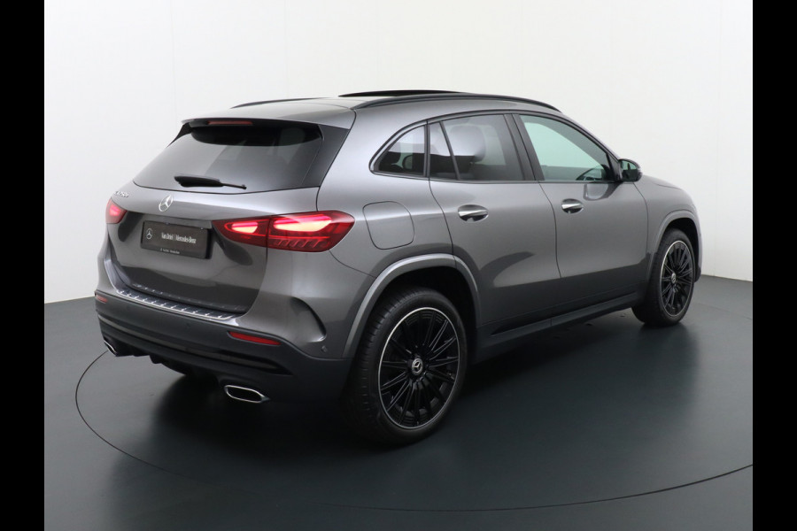Mercedes-Benz GLA 250 e AMG Line | Pano Burmester Distronic 360 Camera