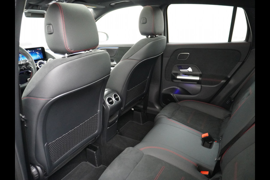 Mercedes-Benz GLA 250 e AMG Line | Pano Burmester Distronic 360 Camera
