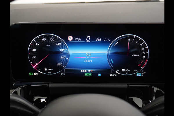 Mercedes-Benz GLA 250 e AMG Line | Pano Burmester Distronic 360 Camera