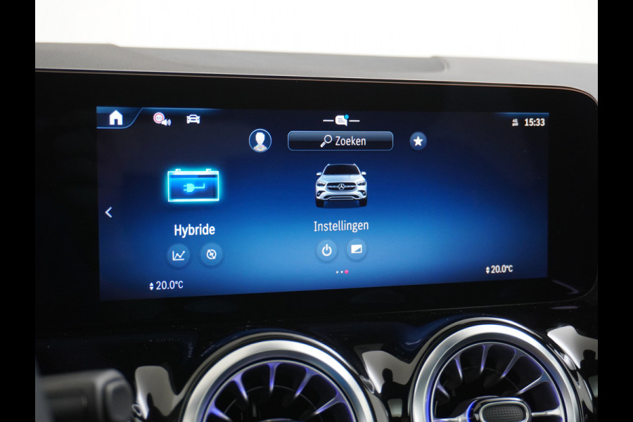 Mercedes-Benz GLA 250 e AMG Line | Pano Burmester Distronic 360 Camera