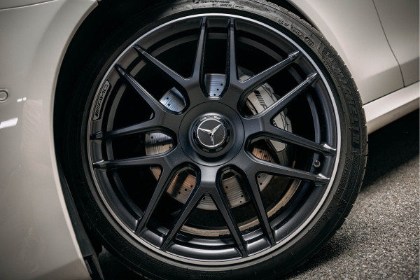 Mercedes-Benz E-Klasse AMG 53 4MATIC Premium Plus | Pano | 4MATIC | Verwarmde sportstoelen | Night-Pakket | Burmester High End