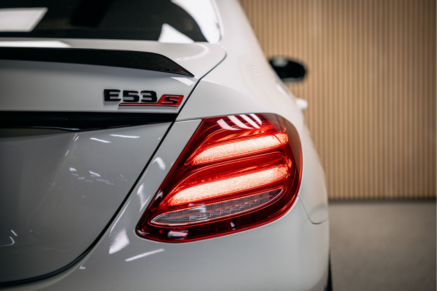 Mercedes-Benz E-Klasse AMG 53 4MATIC Premium Plus | Pano | 4MATIC | Verwarmde sportstoelen | Night-Pakket | Burmester High End