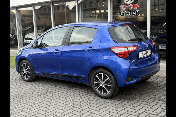 Toyota Yaris 1.5 Hybrid Dynamic | Navigatie, Stoelverwarming, Lichtmetalen velgen, Climate control, Parkeercamera, Safety Sense