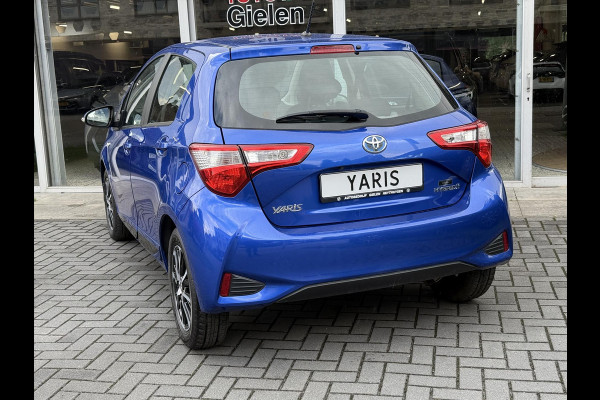 Toyota Yaris 1.5 Hybrid Dynamic | Navigatie, Stoelverwarming, Lichtmetalen velgen, Climate control, Parkeercamera, Safety Sense