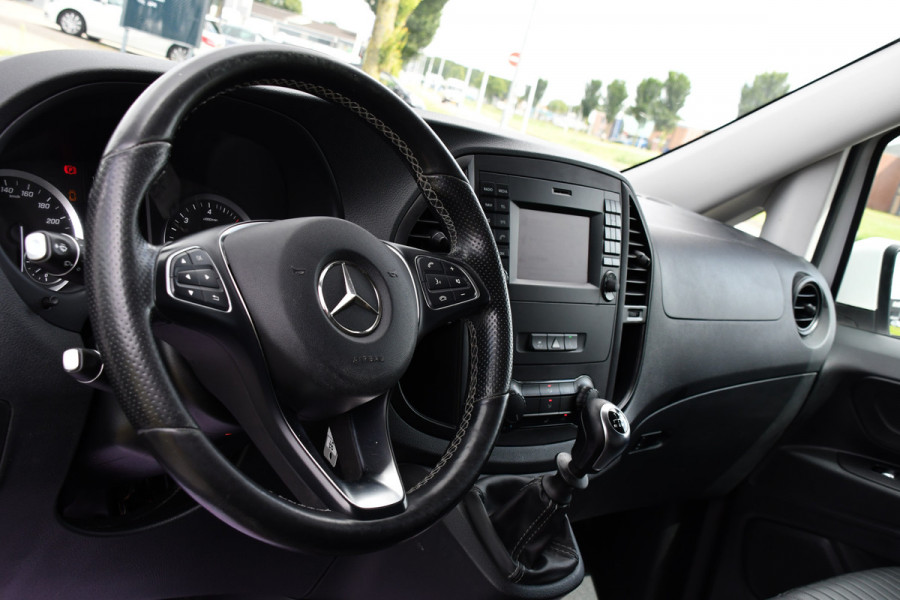 Mercedes-Benz Vito 116 CDI L2 PB Edition Camera, Cruise, Sensoren, Leder, 164pk, Stoelverwarming, Uniek!