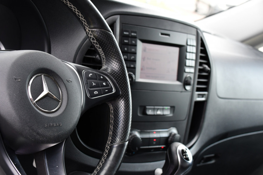 Mercedes-Benz Vito 116 CDI L2 PB Edition Camera, Cruise, Sensoren, Leder, 164pk, Stoelverwarming, Uniek!