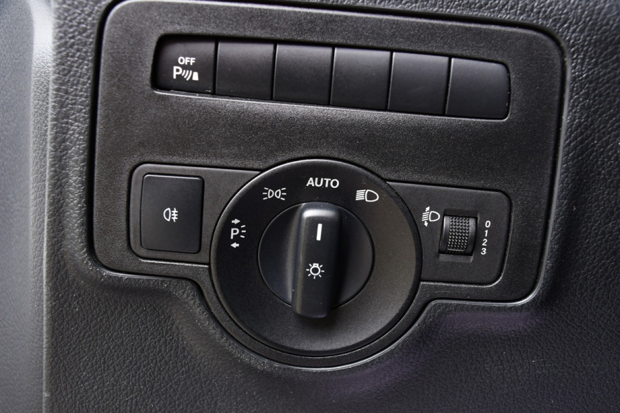 Mercedes-Benz Vito 116 CDI L2 PB Edition Camera, Cruise, Sensoren, Leder, 164pk, Stoelverwarming, Uniek!