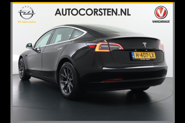 Tesla Model 3 RWD SR+ 60kWh 325PK TREKHAAK FSD 3-Computer 18" AutoPilot Leder PanoDak Adaptive-Cruise Lmv Camera's Elektr.-Stuur+Stoelen+Spieg Navi LED Comfortstoelen ACC DAB Voorverwarmen interieur via App Keyless via Telefoonsleutel One-Pedal-Drive 1.000KG Trekgewicht! Origineel Nederlandse auto tot 11kw laden thuis! 1.584kg licht! Accu Garantie tot 29-06-2028/160.000km