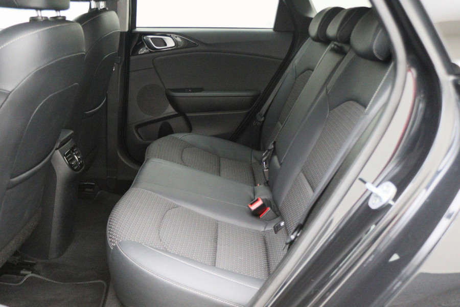 Kia Ceed Sportswagon 1.0 T-GDi DynamicPlusLine Camera, Apple Carplay, Keyless, LED, DAB, Lane Assist, 18"