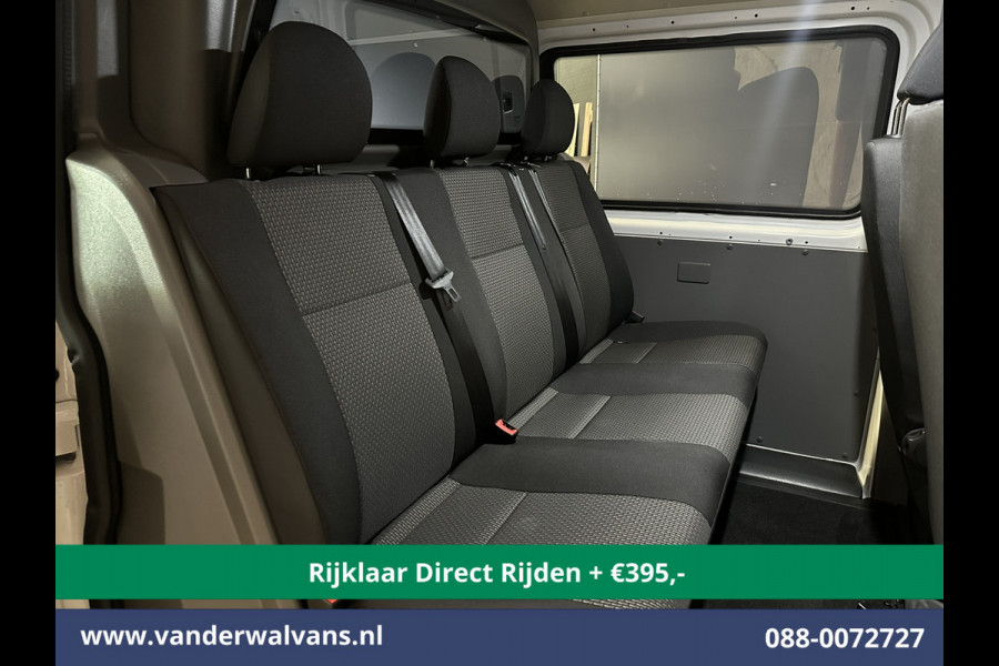 Volkswagen Transporter 2.0 TDI L2H1 Dubbele Cabine Euro6 *Rijklaar Direct Rijden* Airco | 5-Zits | Navigatie | Trekhaak | Apple Carplay Android Auto, Cruisecontrol, Parkeersensoren