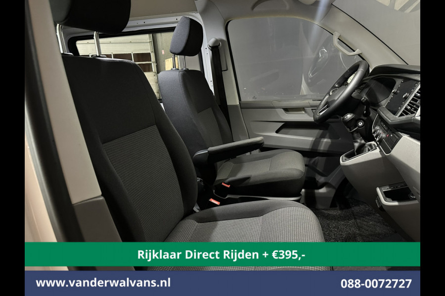 Volkswagen Transporter 2.0 TDI L2H1 Dubbele Cabine Euro6 *Rijklaar Direct Rijden* Airco | 5-Zits | Navigatie | Trekhaak | Apple Carplay Android Auto, Cruisecontrol, Parkeersensoren