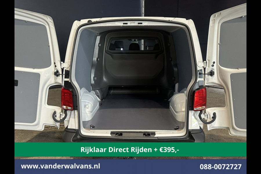 Volkswagen Transporter 2.0 TDI L2H1 Dubbele Cabine Euro6 *Rijklaar Direct Rijden* Airco | 5-Zits | Navigatie | Trekhaak | Apple Carplay Android Auto, Cruisecontrol, Parkeersensoren