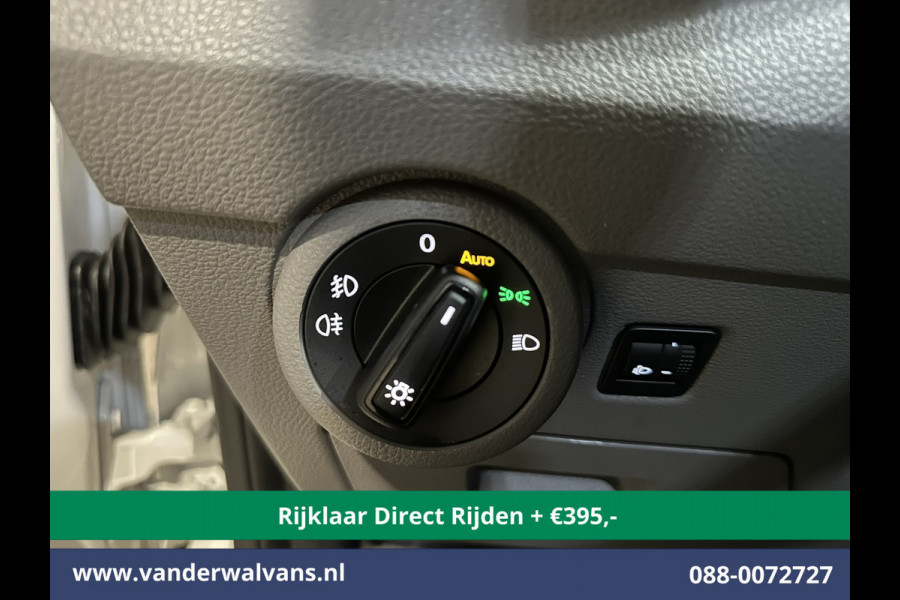 Volkswagen Transporter 2.0 TDI L2H1 Dubbele Cabine Euro6 *Rijklaar Direct Rijden* Airco | 5-Zits | Navigatie | Trekhaak | Apple Carplay Android Auto, Cruisecontrol, Parkeersensoren