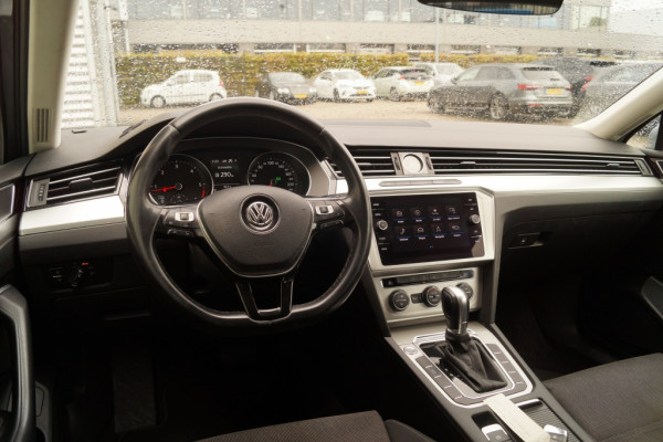Volkswagen Passat Variant 1.6 TDI 120pk DSG Comfortline Business -NAVI-ECC-PDC-