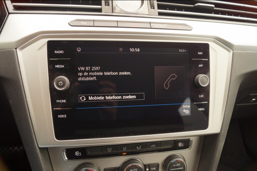 Volkswagen Passat Variant 1.6 TDI 120pk DSG Comfortline Business -NAVI-ECC-PDC-