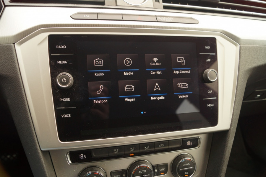 Volkswagen Passat Variant 1.6 TDI 120pk DSG Comfortline Business -NAVI-ECC-PDC-