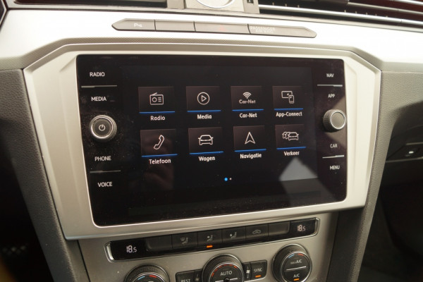 Volkswagen Passat Variant 1.6 TDI 120pk DSG Comfortline Business -NAVI-ECC-PDC-