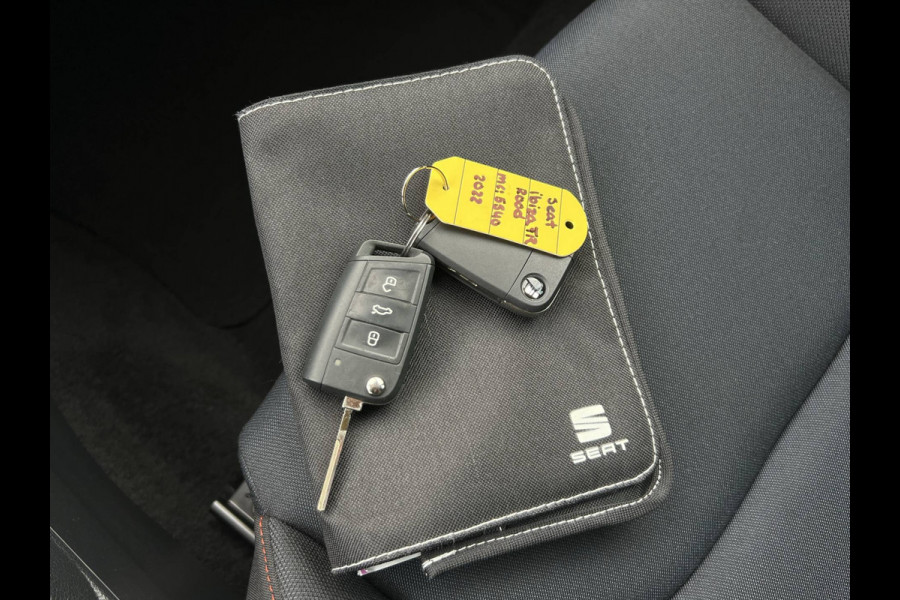 Seat Ibiza 1.0 TSI FR Business Intense Plus | Virtual Cockpit | Camera | LED | 18 inch