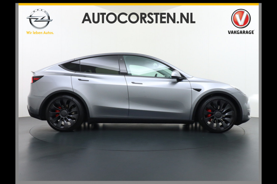 Tesla Model Y Performance 534pk 0-100 3,8 sec. AWD 78,1kWh Warmtepomp 21"Lmv FSD-Comp.3 AutoPilot Carbon-Spoiler Elekr.Achterklep AMD Ryzen-pr 3x Camera Navi Led ACC DAB Keyless en Interieur Pre-Heat/Cooling via App One-Pedal-Drive Rode Remklauwen Garantie op Accu 14-02-2032 max. 192.000km max. 250Kw laadvermogen 1.600KG Trekvermogen!