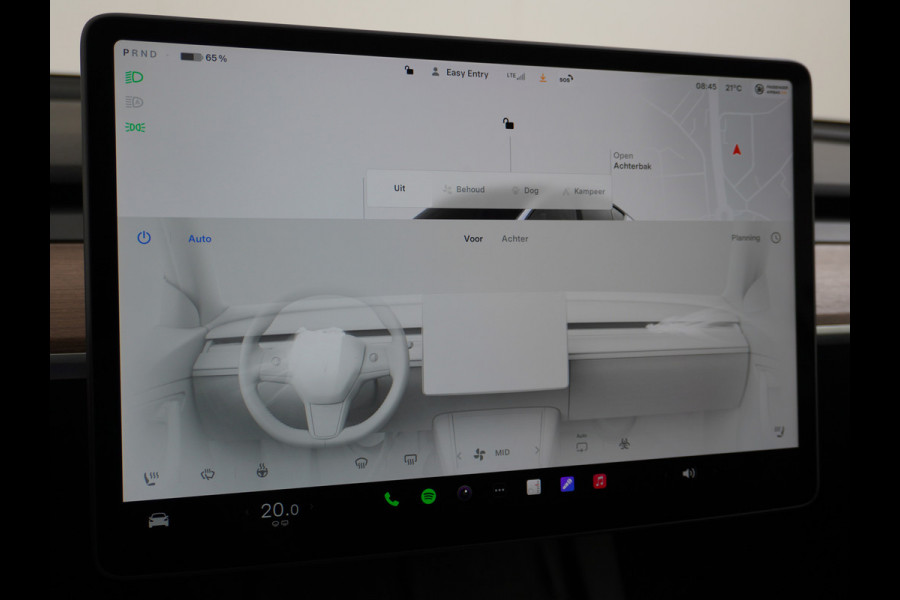 Tesla Model Y Performance 534pk 0-100 3,8 sec. AWD 78,1kWh Warmtepomp 21"Lmv FSD-Comp.3 AutoPilot Carbon-Spoiler Elekr.Achterklep AMD Ryzen-pr 3x Camera Navi Led ACC DAB Keyless en Interieur Pre-Heat/Cooling via App One-Pedal-Drive Rode Remklauwen Garantie op Accu 14-02-2032 max. 192.000km max. 250Kw laadvermogen 1.600KG Trekvermogen!