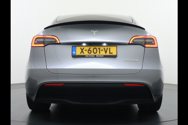 Tesla Model Y Performance 534pk 0-100 3,8 sec. AWD 78,1kWh Warmtepomp 21"Lmv FSD-Comp.3 AutoPilot Carbon-Spoiler Elekr.Achterklep AMD Ryzen-pr 3x Camera Navi Led ACC DAB Keyless en Interieur Pre-Heat/Cooling via App One-Pedal-Drive Rode Remklauwen Garantie op Accu 14-02-2032 max. 192.000km max. 250Kw laadvermogen 1.600KG Trekvermogen!