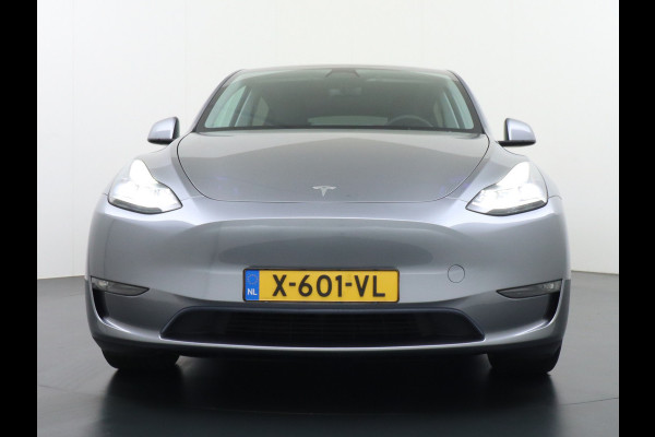 Tesla Model Y Performance 534pk 0-100 3,8 sec. AWD 78,1kWh Warmtepomp 21"Lmv FSD-Comp.3 AutoPilot Carbon-Spoiler Elekr.Achterklep AMD Ryzen-pr 3x Camera Navi Led ACC DAB Keyless en Interieur Pre-Heat/Cooling via App One-Pedal-Drive Rode Remklauwen Garantie op Accu 14-02-2032 max. 192.000km max. 250Kw laadvermogen 1.600KG Trekvermogen!