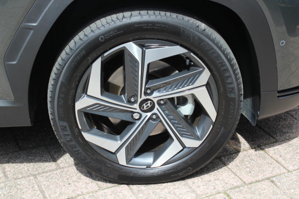 Hyundai Tucson 1.6 T-GDI PHEV Premium Sky 4WD | Prijs rijklaar incl. 12 mnd garantie | Panodak Trekhaak Blindspot 360 Camera