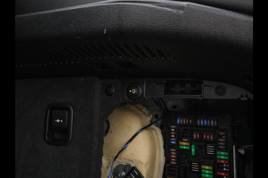 BMW X6 xDrive30d High Executive Design-Edition-Extravagance Aut. *PANO | LEATHER-ALCANTARA | FULL-LED | MEMORY-PACK | HEAD-UP | HIFI-SOUND | KEYLESS | DAB+ | BLIND-SPOT | CAMERA | HEATED-SPORTSEATS | SHIFTPADDLES | SOFTCLOSE | TOWBAR | 20''ALU*