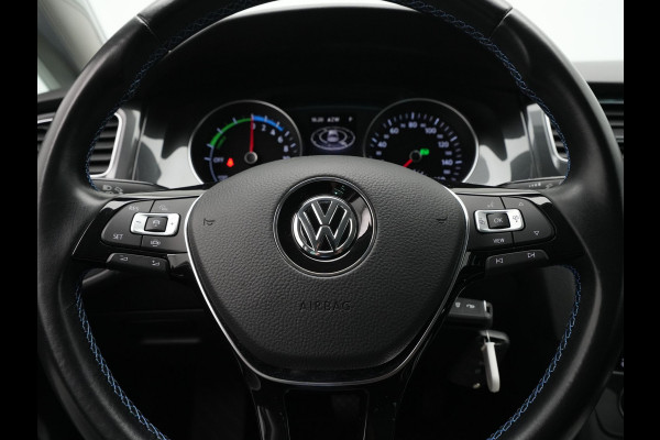 Volkswagen e-Golf E-DITION Navigatie Pdc Stoelverwarming Acc Carplay 126