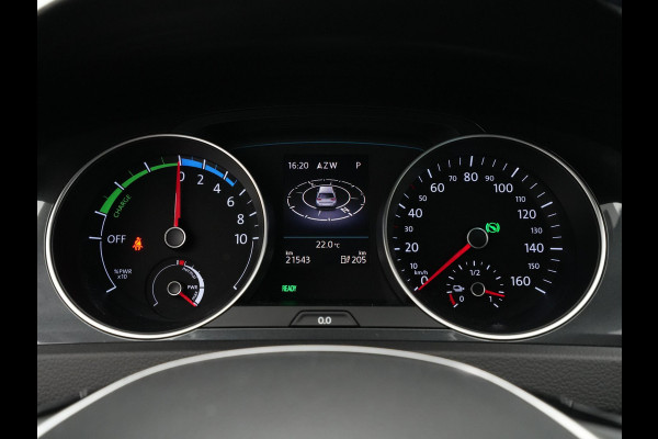 Volkswagen e-Golf E-DITION Navigatie Pdc Stoelverwarming Acc Carplay 126