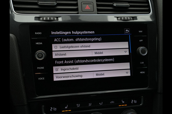 Volkswagen e-Golf E-DITION Navigatie Pdc Stoelverwarming Acc Carplay 126