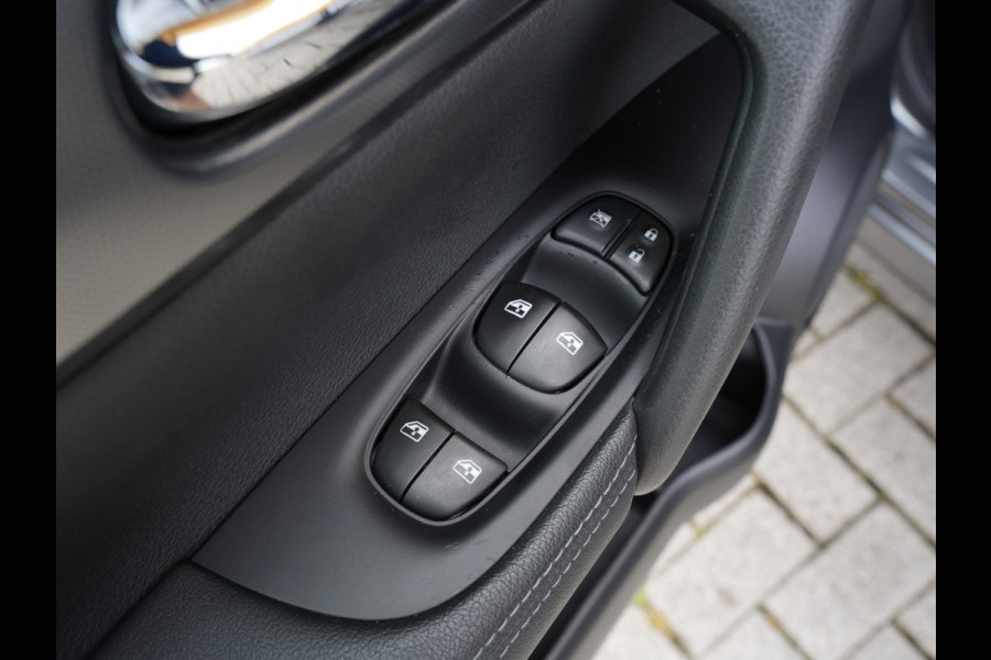 Nissan QASHQAI 1.3 DIG-T Automaat N-Connecta | Navigatie | DAB | 360 Camera | Climate Control
