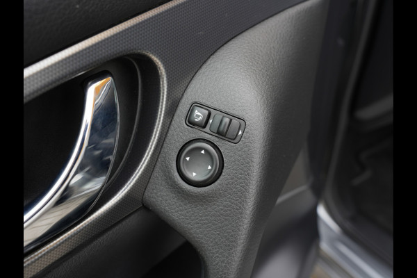 Nissan QASHQAI 1.3 DIG-T Automaat N-Connecta | Navigatie | DAB | 360 Camera | Climate Control