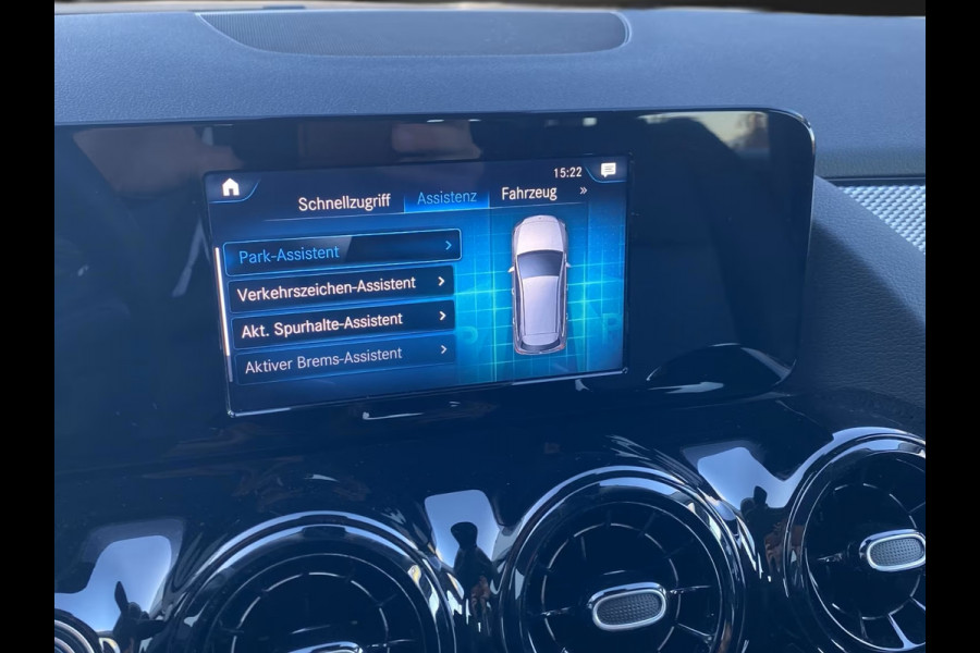 Mercedes-Benz B-Klasse 250 e Business ** APPLE/ANDROID - NAVI - HALF-LEDER - SPOORASS - CRUISE ** 1e EIG - UNFALLFREI ** ** INFORMEER OOK NAAR ONZE AANTREKKELIJKE FINANCIAL-LEASE TARIEVEN **