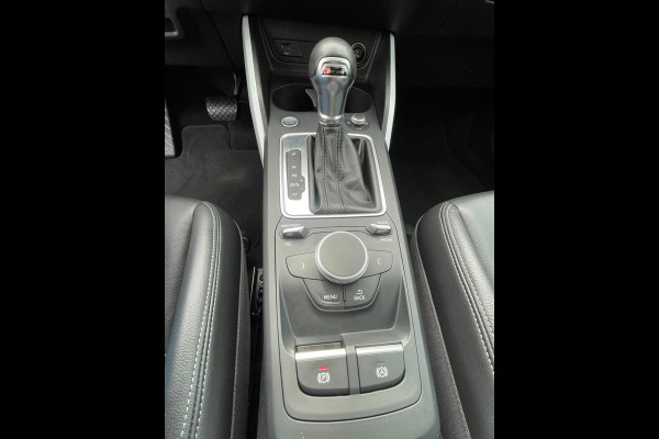 Audi Q2 1.4 TFSI CoD Launch Edition | pano dak | full options