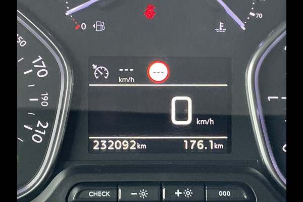 Peugeot Expert 6-Pers 231S 2.0 BlueHDI 120 Premium Dubbele Cabine Pack Trekhaak 360cam Carplay Voll.Onderhouden!