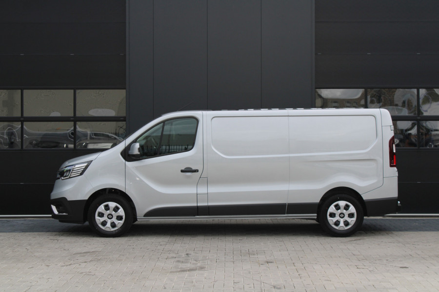 Renault Trafic 2.0 Blue dCi 150pk T30 L2H1 Advance - Achteruitrijcamera - Carplay - Android - Allseason - Trekhaak - Rijklaar