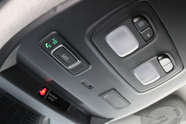 Renault Trafic 2.0 Blue dCi 150pk T30 L2H1 Advance - Achteruitrijcamera - Carplay - Android - Allseason - Trekhaak - Rijklaar