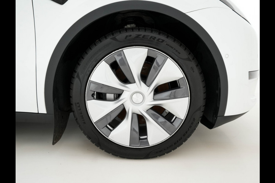 Tesla Model Y Long Range AWD 75 kWh [ 3-Fase ] (INCL-BTW) Aut. *PANO-WINDOW | AUTO-PILOT | LUXURY-LEATHER | TOP-VIEW | NAVI-FULLMAP | MATRIX-LED | AIR-SUSPENSION | DIGI-COCKPIT | KEYLESS | CAMERA | DAB+ | HEATED-COMFORTSEATS | PRIVACY-GLA