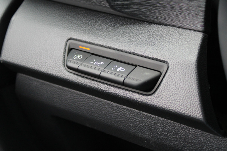 Renault Trafic 2.0 Blue dCi 150pk T30 L2H1 Advance - Achteruitrijcamera - Carplay - Android - Allseason - Trekhaak - Rijklaar