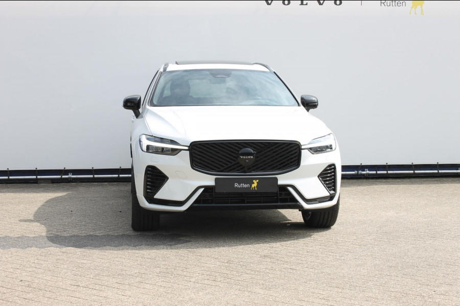 Volvo XC60 T6 350PK FACELIFT 2026 AWD Plus Black Edition FACELIFT 2026 / Panoramisch schuif-kanteldak / Harman Kardon Audio  / 21" lichtmetalen velgen / Head-Up Display / 360graden camera