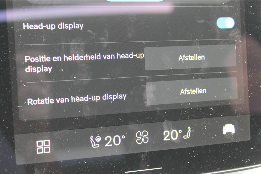 Volvo XC60 T6 350PK FACELIFT 2026 AWD Plus Black Edition FACELIFT 2026 / Panoramisch schuif-kanteldak / Harman Kardon Audio  / 21" lichtmetalen velgen / Head-Up Display / 360graden camera