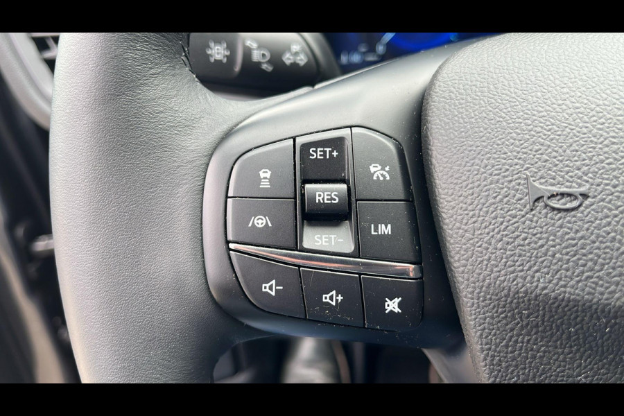 Ford Kuga 2.5 PHEV Titanium X Zuid | Weg/Uitklapbare Trekhaak (Elektrisch bedienbaar) | Adaptive cruise control | Winter Pack | Dodehoeksensoren | Bang&Olufsen | Head up Display | Half leder bekleding | 1.500 kg trekgewicht