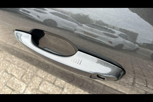 Ford Kuga 2.5 PHEV Titanium X Zuid | Weg/Uitklapbare Trekhaak (Elektrisch bedienbaar) | Adaptive cruise control | Winter Pack | Dodehoeksensoren | Bang&Olufsen | Head up Display | Half leder bekleding | 1.500 kg trekgewicht