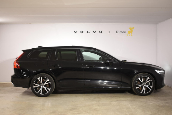 Volvo V60 T6 340PK Automaat Plug-in hybrid AWD R-Design / Panoramadak / Stoelverwarming / Stuurverwarming / 360 Camera / Sportstoelen, Elektrisch met geheugen / Head-up Display / Harman Kardon / Cruise control