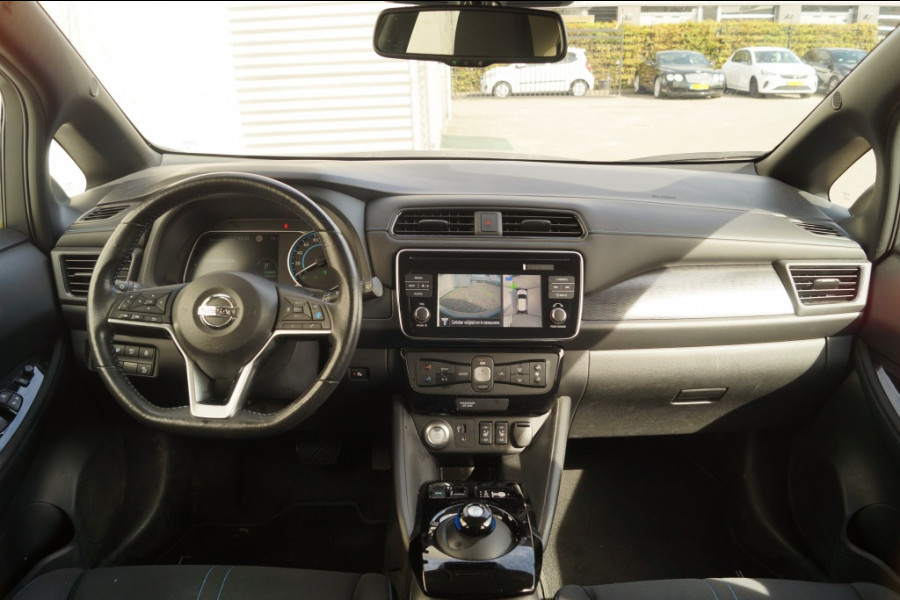 Nissan Leaf 2.ZERO EDITION 40kWh -NAVI-ECC-CAM-