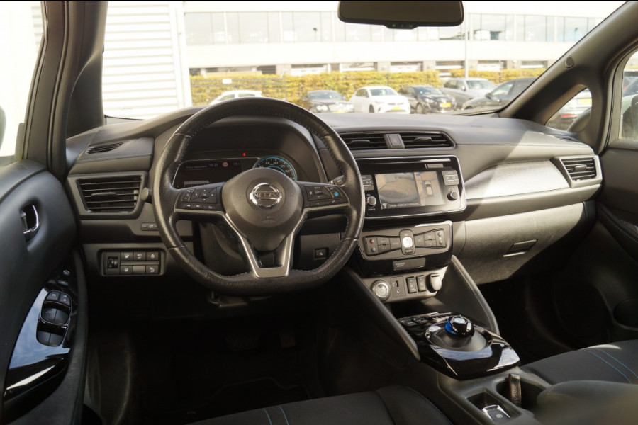 Nissan Leaf 2.ZERO EDITION 40kWh -NAVI-ECC-CAM-